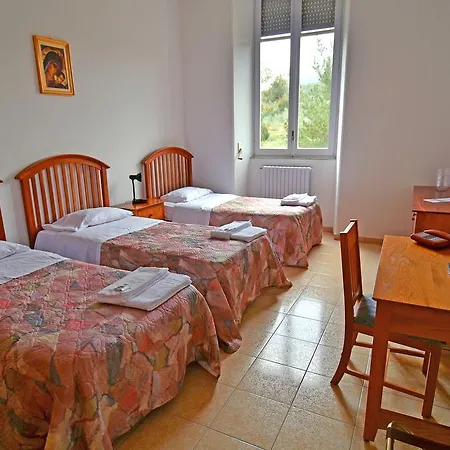 Casa San Tommaso Лингуаглосса